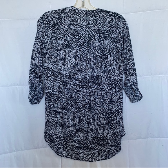 Decree Black/White Abstract Pattern Blouse, Sz. XS - Picture 6 of 7